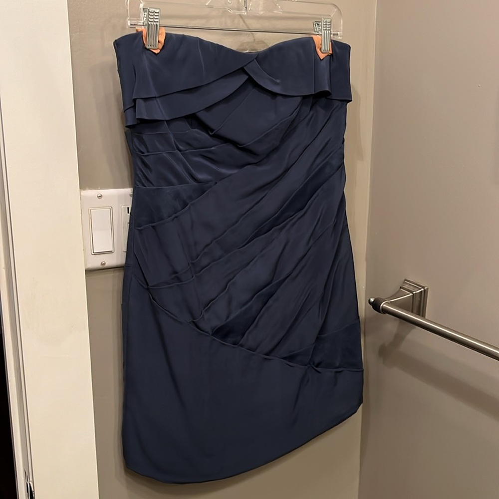 Alice + Olivia Ruched Silk Strapless Mini Dress - Navy Size Small